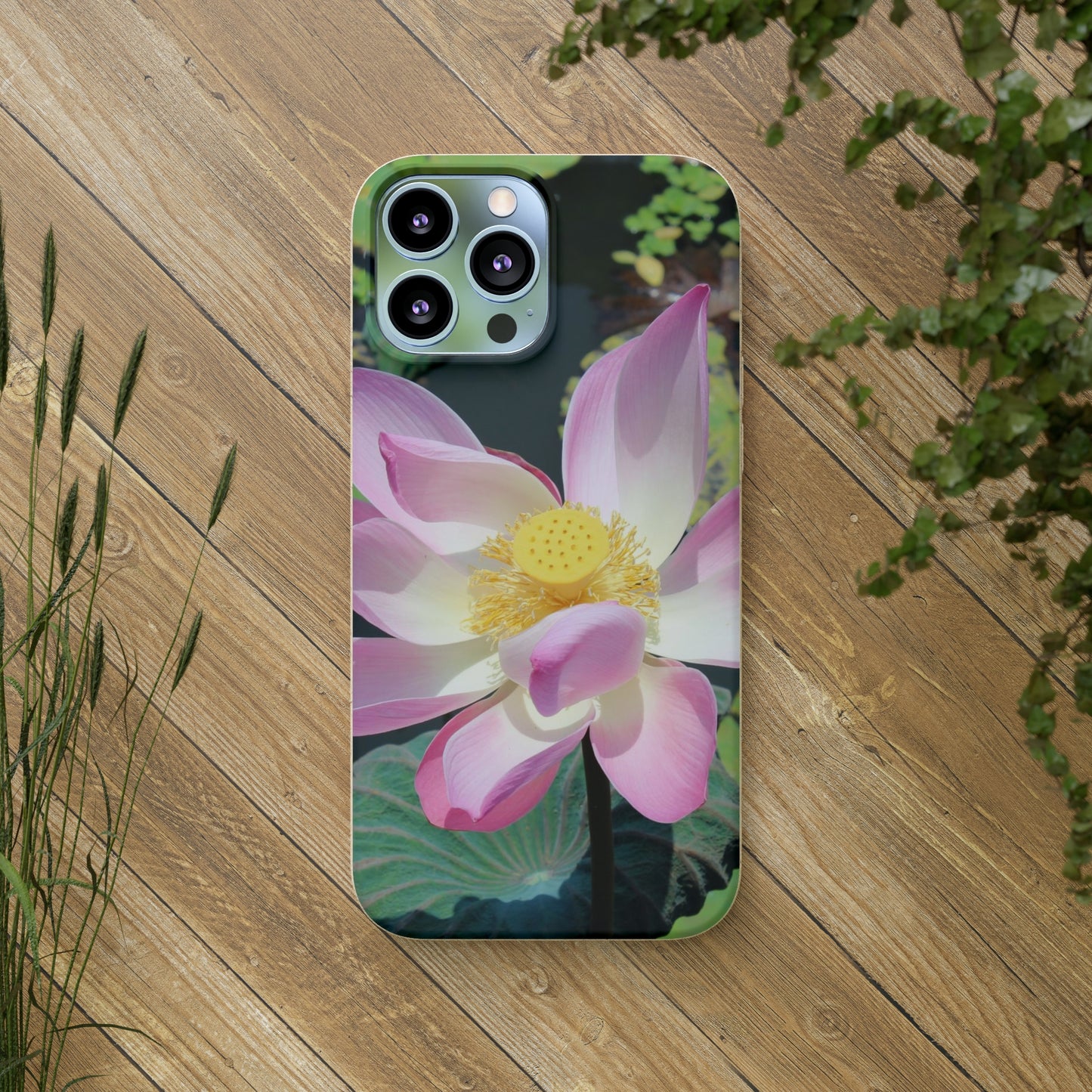 Pink lotus - Biodegradable Cases